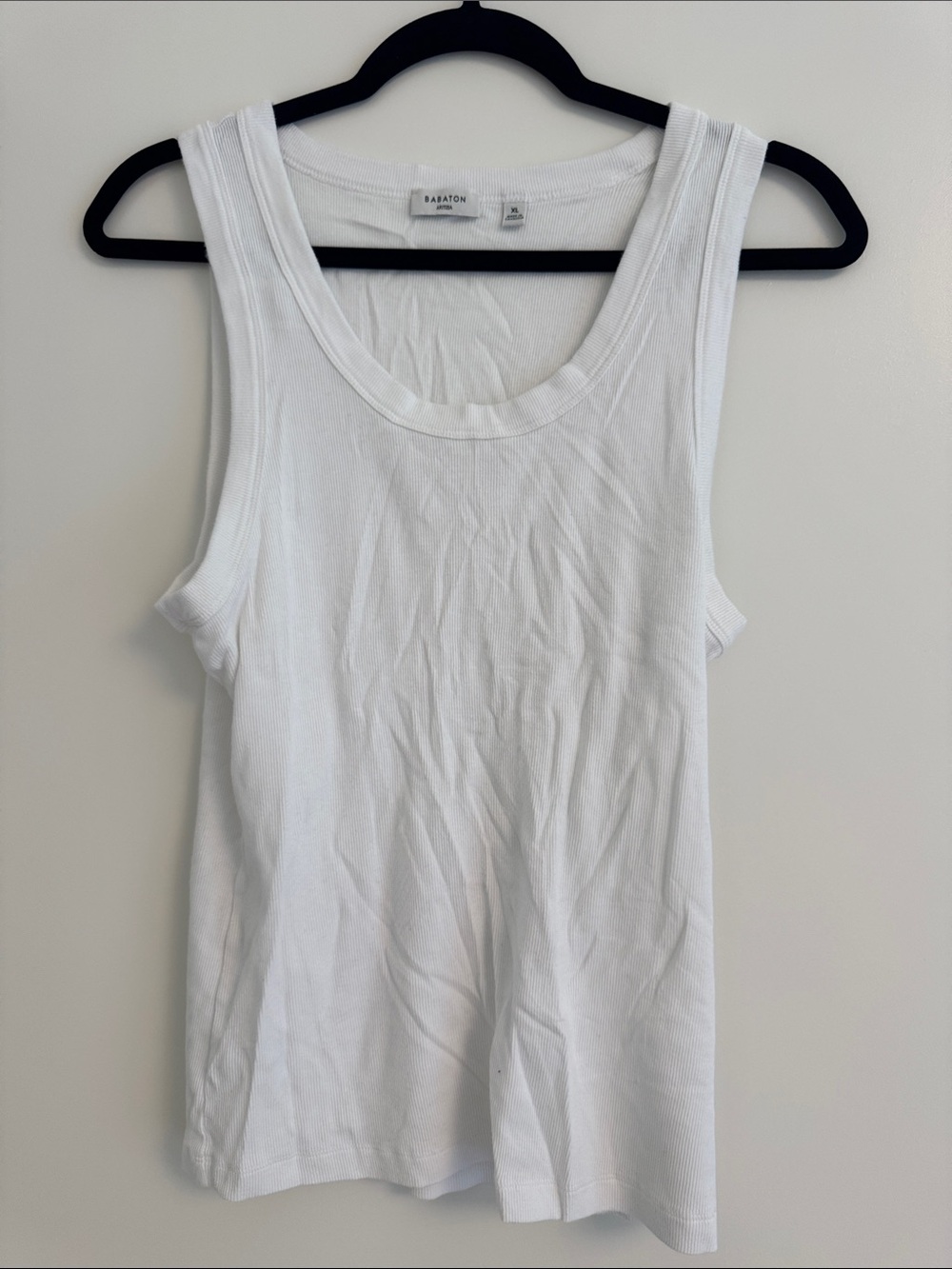 Babaton White Ribbed Scoop Neck Tank Top